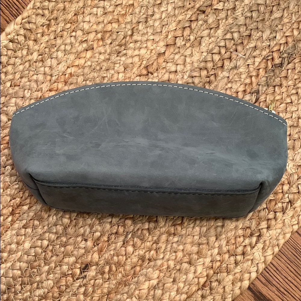 BNNU Portland leather storm eclipse makeup bag